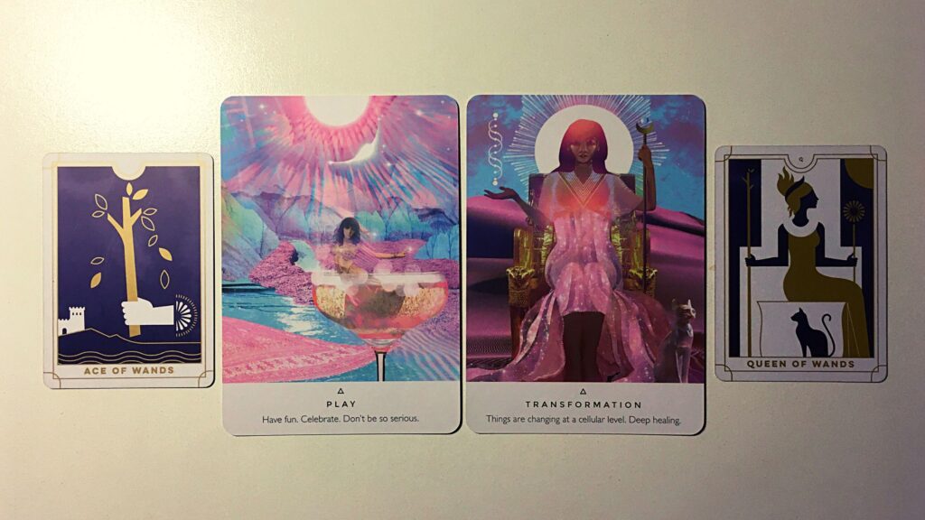 Two tarot cards and two oracle cards