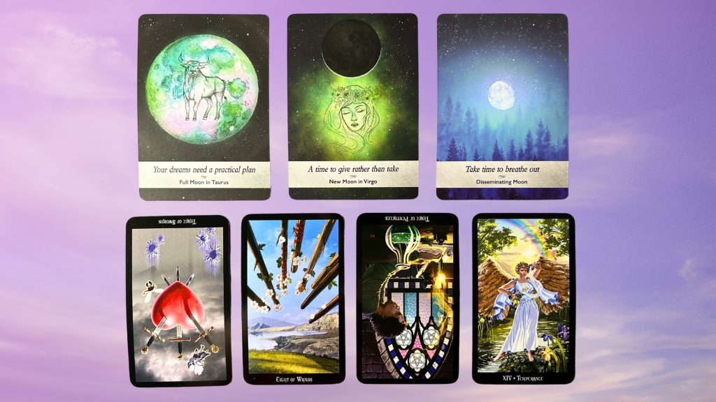 Cards from the Moonology Oracle and the Witches Tarot deck